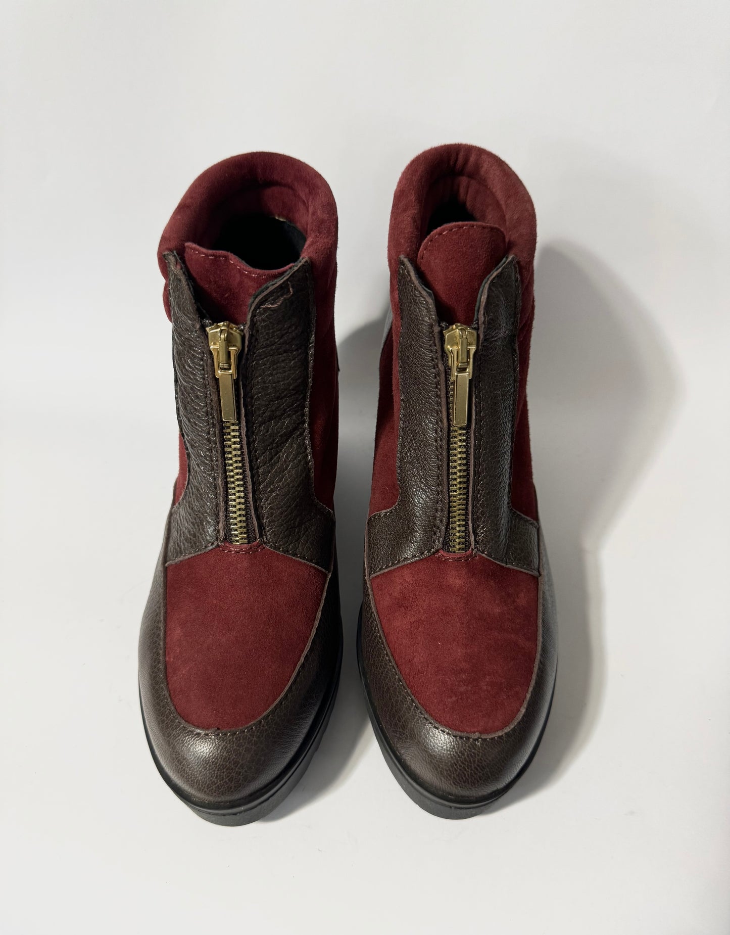 S25108MARRON