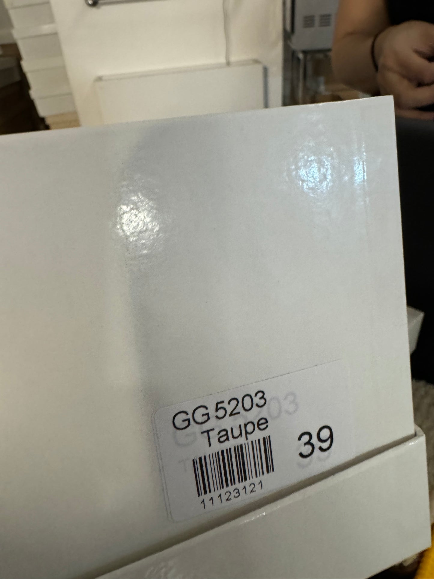 GG5203TAUPE